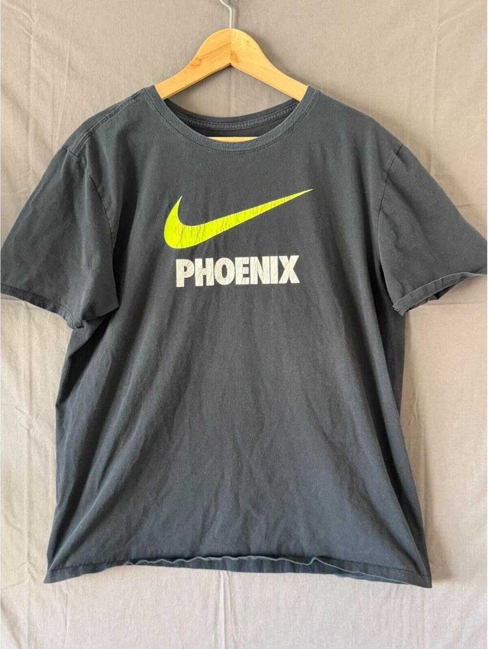 Nike Phoenix City T-Shirt Mens XL Black Neon Green Swoosh Athletic Cut Graphic T
